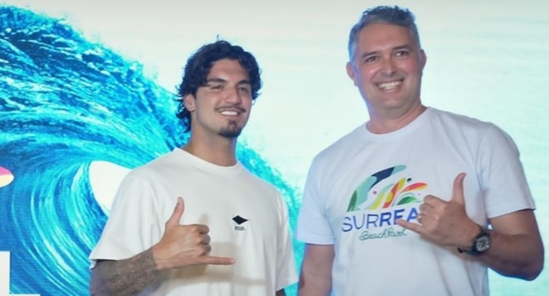 Gabriel Medina e Murilo Pascoal